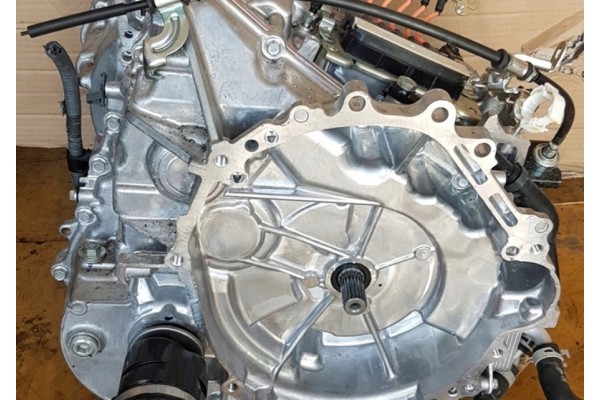 SKRZYNIA KOMPLETNA TOYOTA YARIS 2CH222 1NM