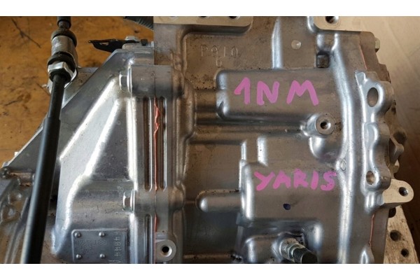 SKRZYNIA KOMPLETNA TOYOTA YARIS 2CH222 1NM Catalog number of the part 2CH222 1NM