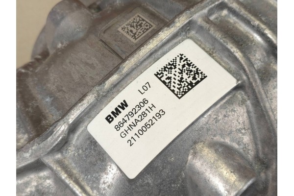 BMW G20 G21 G22 G23 G42 Bridge Differential Rear Diffuser Rear 2 81 8647923 Catalog number of the part 8647923 BMW G20 G21 G22 G