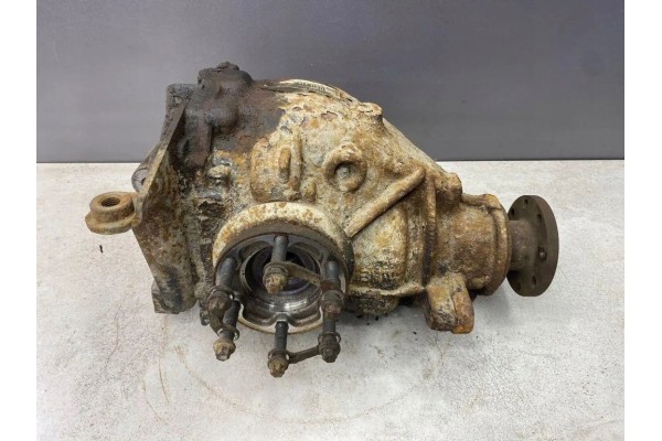 Rear reducer BMW 3 E46 890403161145000 2 0L diesel 110kW 2005 Car type passenger cars