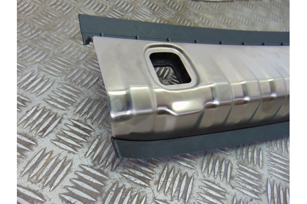  MOLDURAS TRASERAS PEUGEOT 508 GT Line 2018 199210 PEUGEOT - 3