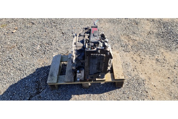 Land Rover Discovery IV 2 0 D automatic transmission CHEAP