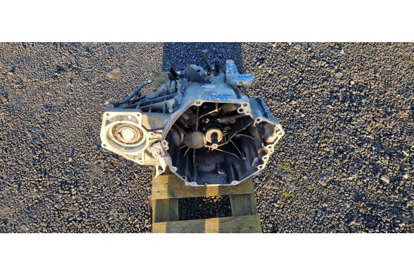 Nissan X trail T32 1 6 DCI manual gearbox 4x4 CHEAP