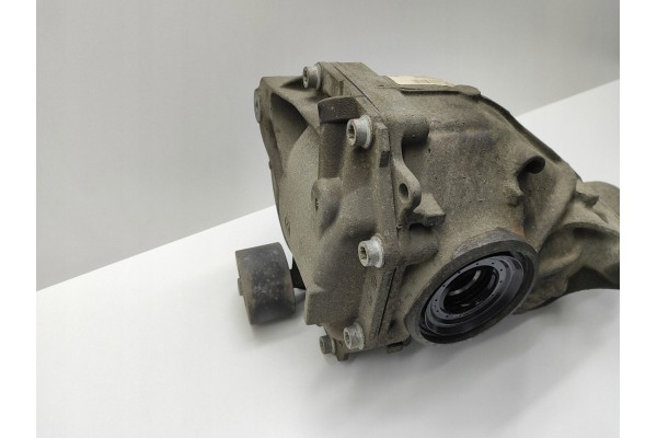 Rear Differential Rear BMW 5 F10 F11 7584456 Catalog number of substitutes 33107584456 2 47