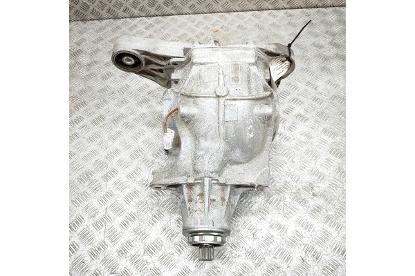 REAR REDUCER BMW X5 G05 8839460 38029747 3 0L 360kw 2025 Part manufacturer BMW OE