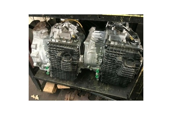 Automatyczna skrzynia biegow gearbox getriebe gearbox getriebe