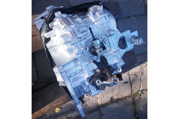 NISSAN automatyczna skrzynia biegow gearbox getriebe