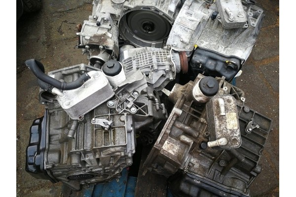 AUDI SEAT SKODA VOLKSWAGEN Skrzynia biegow dsg gearbox getriebe Catalog number of the part MECHATRONIK sterownik obudowa miska d