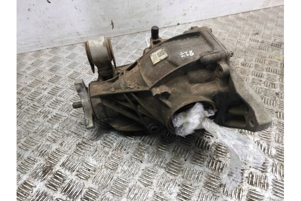 Rear differential Mercedes Benz E W213 2133502212 Part manufacturer Mercedes Benz OE