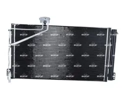 NRF 350553 Condensador de aire acondicionado