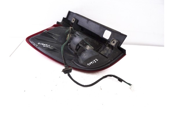 PILOTO TRASERO DERECHO SUBARU LEGACY COMBI/ OUTBACK (B13/BP)