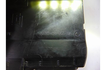 AV6T-14A067-BA CAJA RELES / FUSIBLES FORD FOCUS BERLINA (CB8)