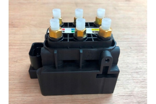 AIRMATIC Valve Strip For Mercedes E W213 W238 GLC W253 CLS W257 AMG GT W270 Part manufacturer Mercedes Benz OE