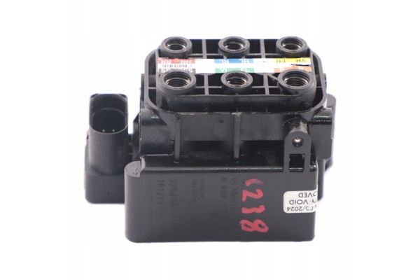 AIRMATIC Valve Strip For Mercedes E W213 W238 GLC W253 CLS W257 AMG GT W270 Customs tariff code 84149000