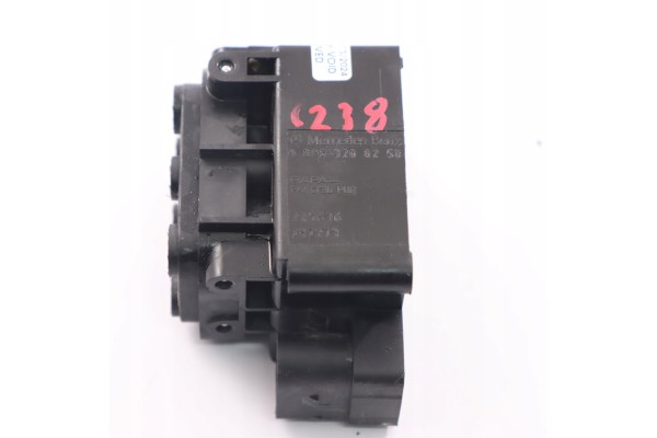 Módulo Divisor de Suspensión Mercedes W213 C238 AIRMATIC A0993200258