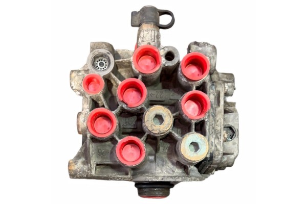 20729825 VOLVO Dehumidifier Catalog number of the original 20729825 5010866307 5010457472 5010457873 7421352785 7421743619 74217