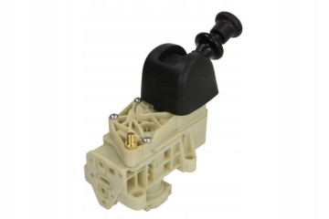 Parking brake valve WABCO 961 724 802 0