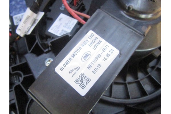 Air conditioning compressor DENSO Catalog number of the original DCP32021