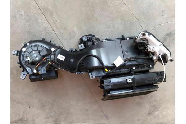 COMPETENT HEATER 5801575030 KNOB IVECO DAILY 2014 WITHOUT AIR CONDITIONING Part manufacturer Iveco OE
