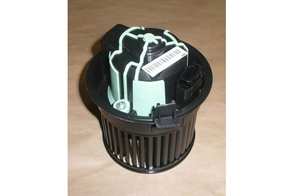 Blower fan heater Peugeot 308 Peugeot RCZ 6441 CZ Car type cargo vans passenger cars