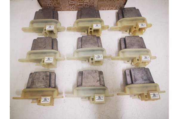 ORIGINAL RENAULT BLOWER RESISTOR LAGOON III 3 52426558 29406032 Quality of parts according to GVO O original with manufacturer s