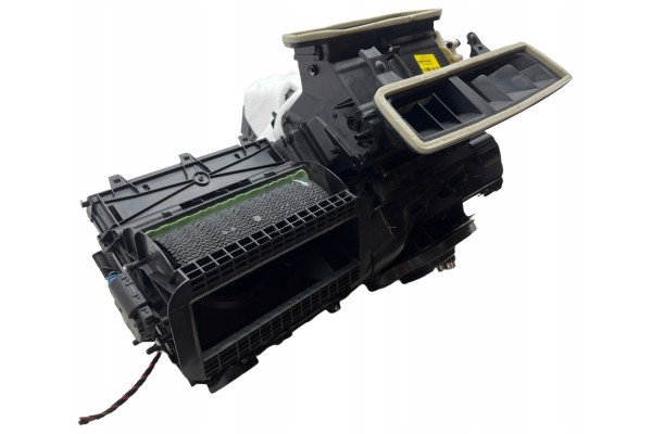 Heater blower fan Seat Leon IV 5WB816006F New Original Part manufacturer Volkswagen OE