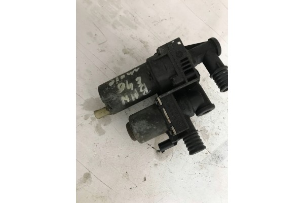 Heater valve BMW 3 E46 X3 E83 Z3 E36 1 6 3 2 12 97 12 11 E 46 X 83 Z Catalog number of the part 64118369807
