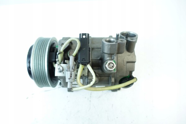 Air conditioning compressor DCP05095 DENSO Catalog number of the original BMW 64529223694 BMW 64529225703