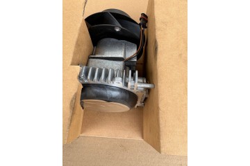 MERCEDES ACTROS ENGINE WEBASTO 24V AIR TOP AT 3500 ST 9003288 A0028308609 Packaging status original