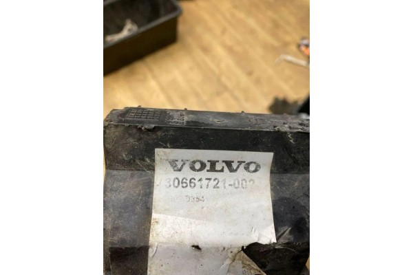 Autonomous heating module VOLVO XC70 CROSS COUNTRY 30661721 2 4L Car type passenger cars