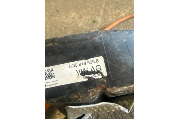 5Q0819565B WEBASTO OGRZEWANIE VW OE Packaging status replacement