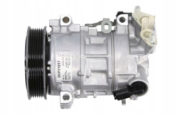 AIR CONDITIONING COMPRESSOR DCP21017 DENSO Car type cargo vans passenger cars