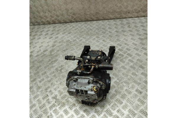REAR REDUCER MITSUBISHI 3000 GT COUPE Z1_A MB569919 30484916 3 0L 165kw