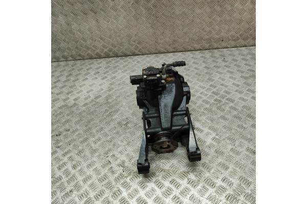 REAR REDUCER MITSUBISHI 3000 GT COUPE Z1_A MB569919 30484916 3 0L 165kw Part manufacturer Mitsubishi OE