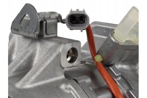 Compresor de aire acondicionado Denso DCP50240