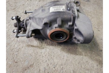 2013 BMW 3 F30 F35 F31 Rear differential 7605589 Catalog number of the part 7605589