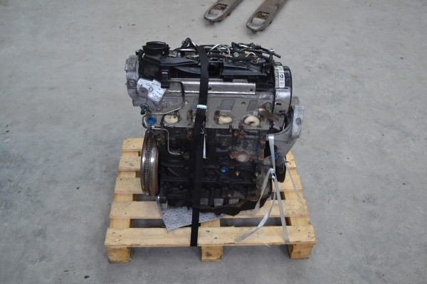Complete engine CFJ 2 0 Tdi VW Seat Skoda 158tys km FV Packaging status no packaging