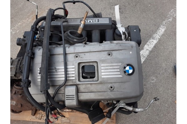 SILNIK BMW N52B25A N52 KOMPLETNY BMW E90 E91 E60 325i 525i 218KM Catalog number of the part N52B25A