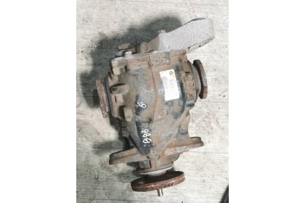2012 BMW X1 E84 Rear differential 7632638 Installation side multipurpose