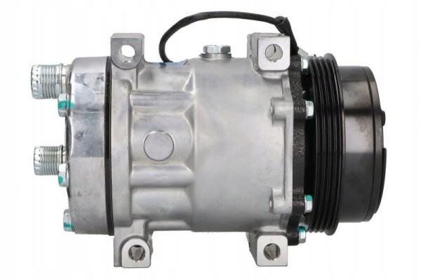 Air conditioning compressor 12V NEW HOLLAND CR9060 HIGHWAY AUTOMOTIVE 45105011 Catalog number of the original NEW HOLLAND 504221