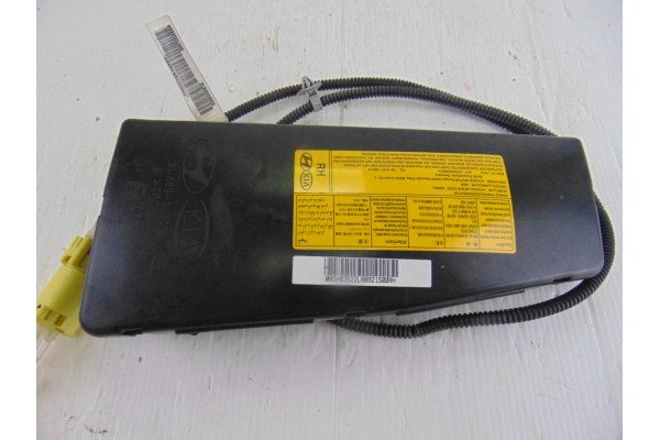 2L88921500  AIRBAG LATERAL DERECHO HYUNDAI I30 (FD) Classic 2008 2L88921500 206792 HYUNDAI - 3