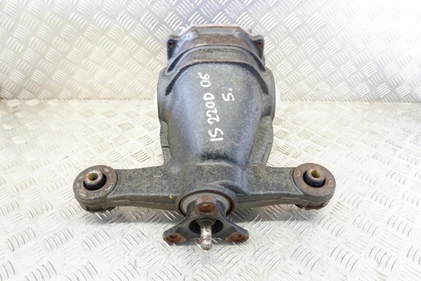 Rear reducer LEXUS IS II GSE2_ ALE2_ USE2_ 4111053171 2 2L diesel Part manufacturer Lexus OE