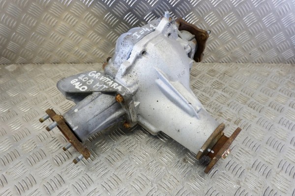 Rear reducer SUZUKI GRAND VITARA II JT TE TD 305L18139 2 0L gasoline