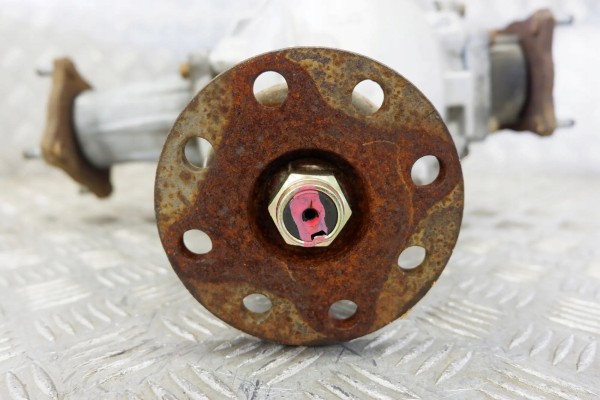 Rear reducer SUZUKI GRAND VITARA II JT TE TD 305L18139 2 0L gasoline Car type passenger cars