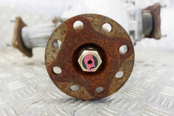 Rear reducer SUZUKI GRAND VITARA II JT TE TD 305L18139 2 0L gasoline Car type passenger cars