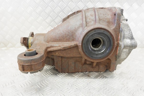 Reductor trasero LEXUS LS (F4) 4111050261 4.6L gasolina 283kW 2008