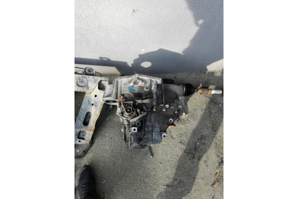 SKRZYNIA BIEGOW VOLKSWAGEN OE KXZ 2 0 TDI