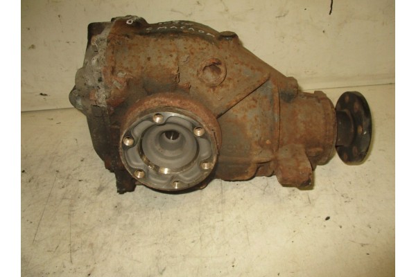 Rear axle differential BMW X3 E83 2004 2012 7542222 Catalog number of the part 7542222