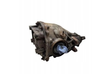 Rear reducer MERCEDES BENZ S W221 A2213502114 3 5L gasoline 200kW 2009 Catalog number of substitutes A2213511505