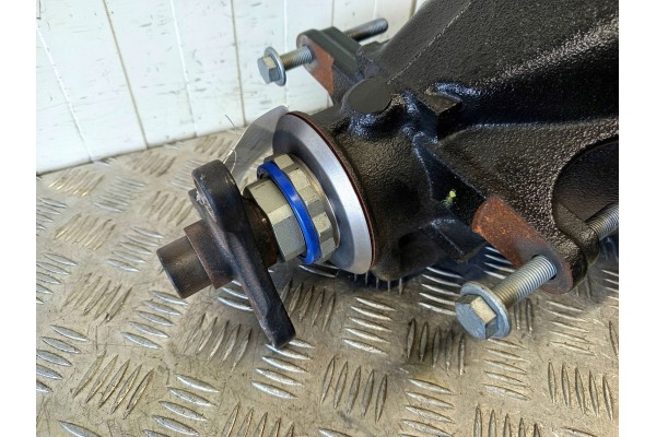 DIFFERENTIAL REAR BMW 4 F32 F34 7603759 2 81 Car type passenger cars